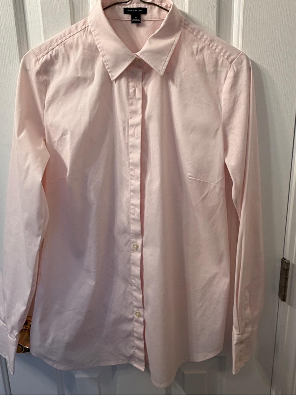 Ann Taylor Light Pink Fitted Dress Shirt